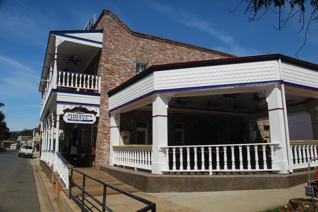 Jamestown Hotel Exterior photo